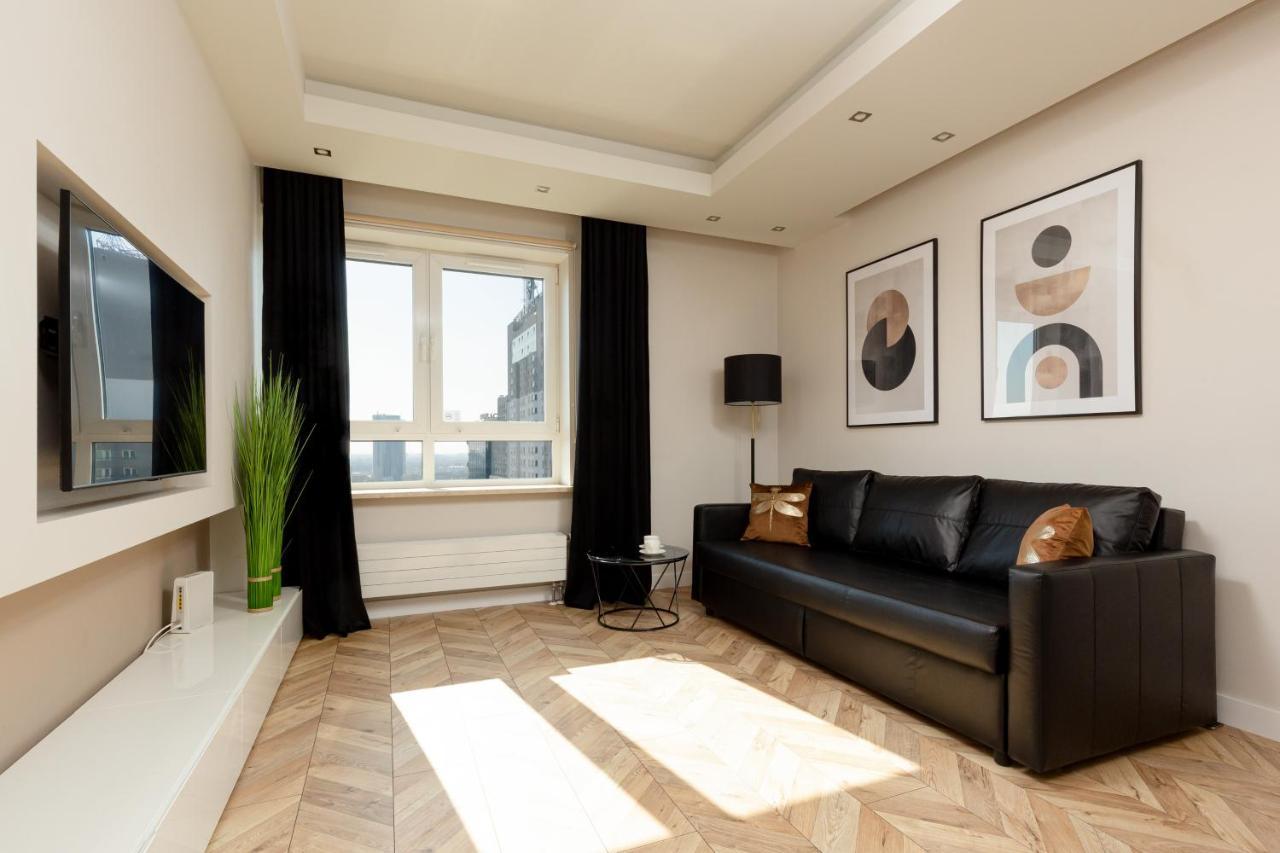 Platinum Towers Apartment With Parking By Renters Prestige Warsaw Luaran gambar
