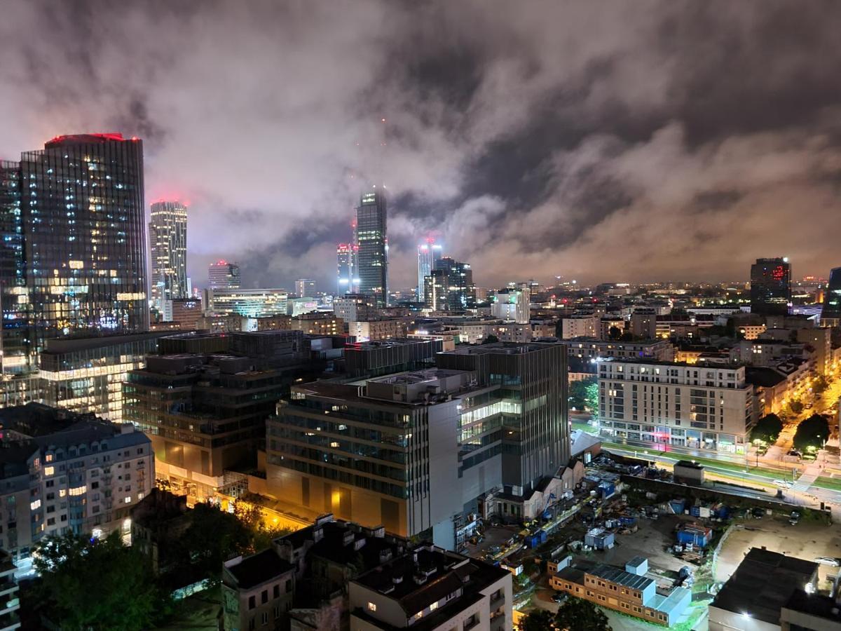 Platinum Towers Apartment With Parking By Renters Prestige Warsaw Luaran gambar